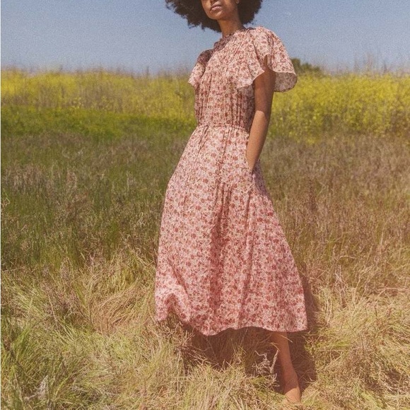 Trovata Dresses & Skirts - Trovata Floral Flutter Sleeve Midi Dress